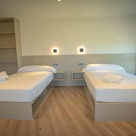 Hotel Mass Campus *
