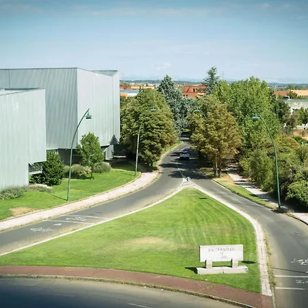 Mass Campus León